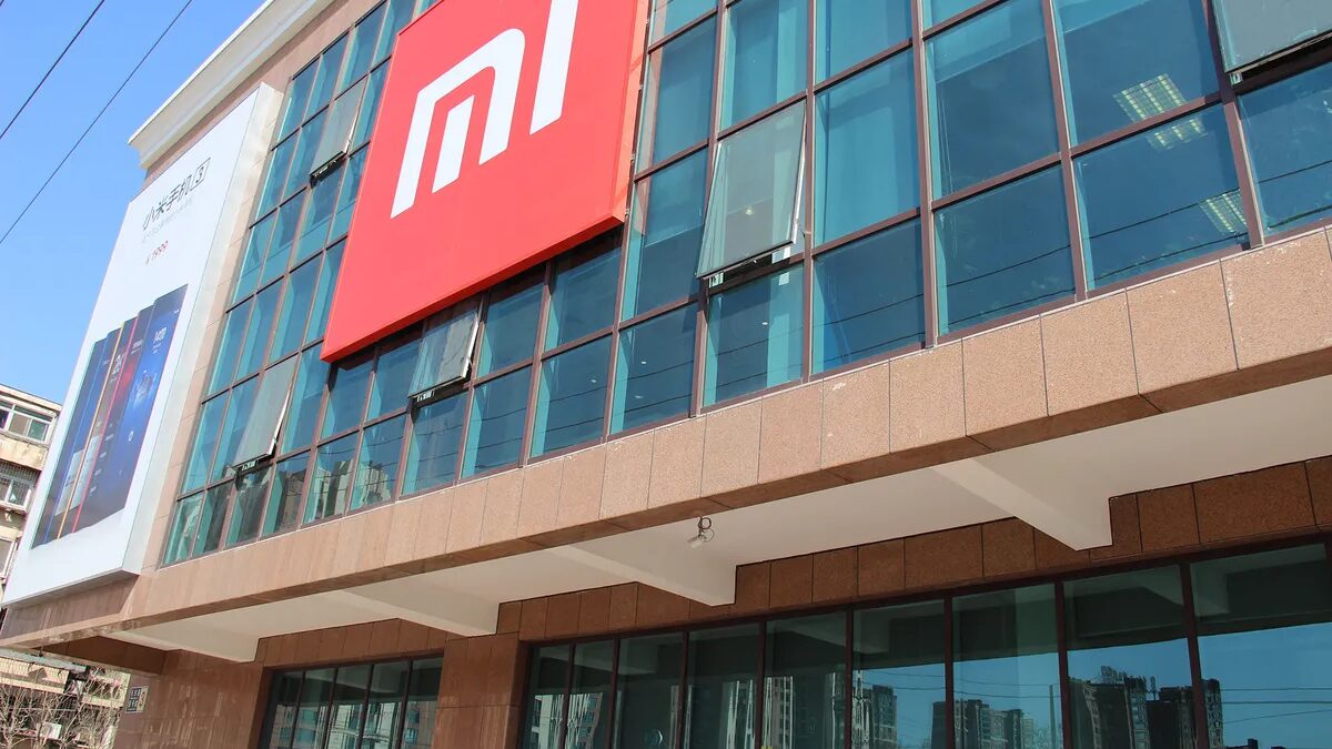 Xiaomi выпустит наушники с костной проводимостью 10 апреля 2 xiaomioffice011.jpg