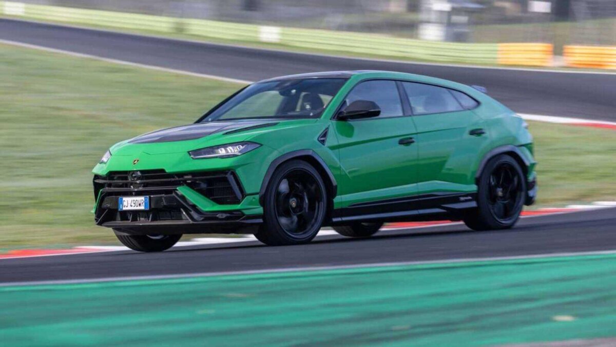 Lamborghini Urus отзывают из-за капота, который может отлететь на высокой скорости 7 2023 lamborghini urus performante 4