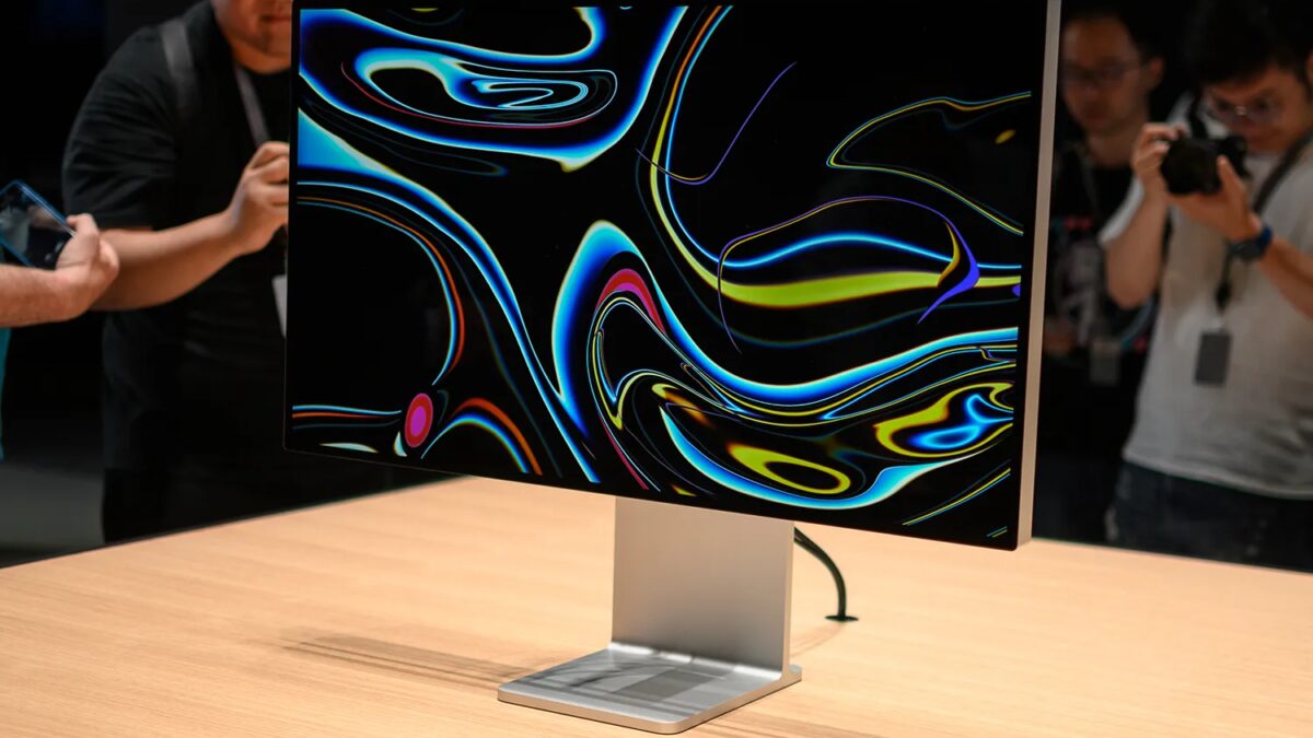 Топ лучших 5K-мониторов для работы с максимальным разрешением 14 монитор