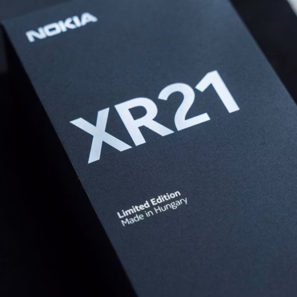 HMD XR21