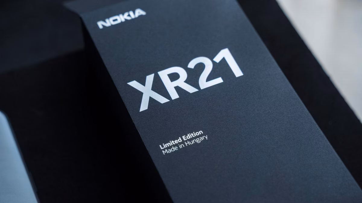 HMD XR21