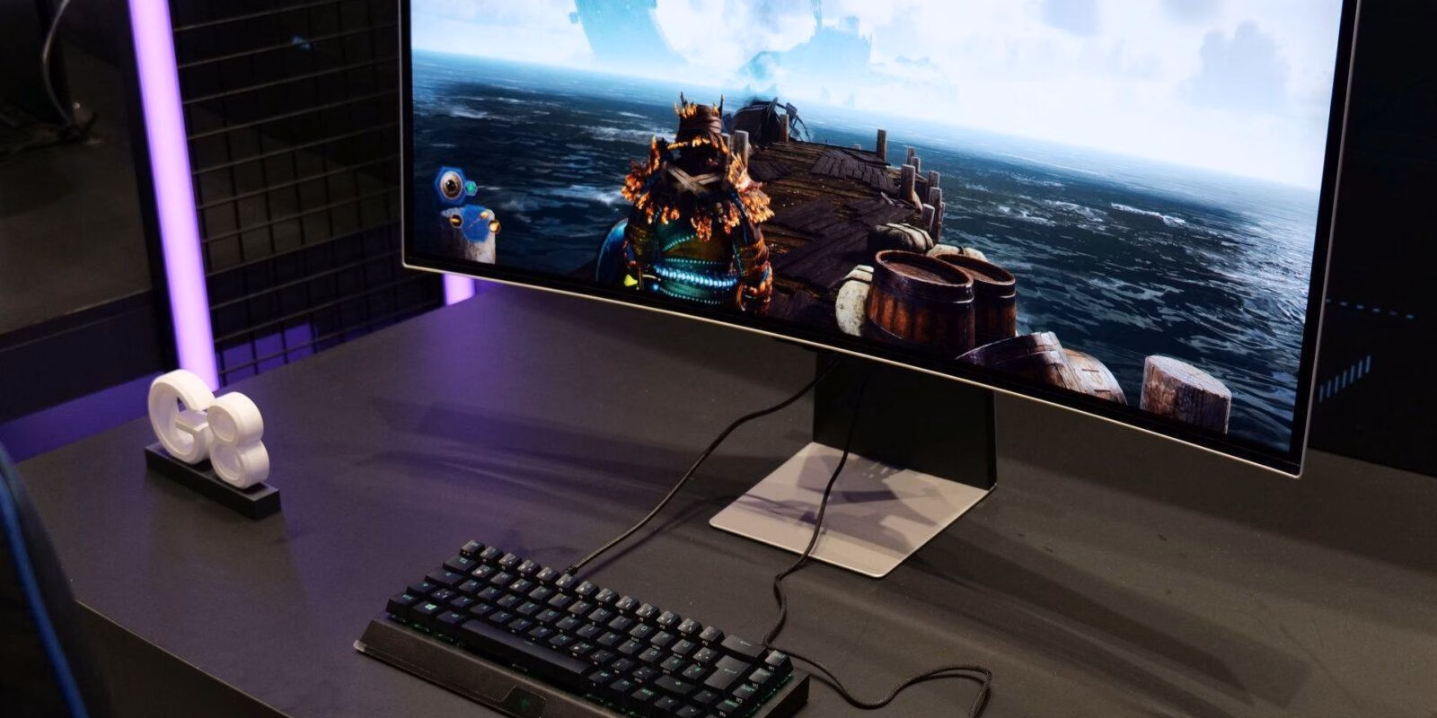Samsung "захватила" рынок OLED-мониторов 2 Samsung
