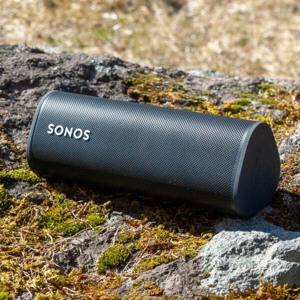 В сети появилась серия рендеров беспроводных наушников Sonos Ace (wko8u8npohgbxmvj5djmto)