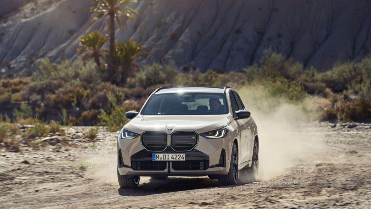 Новый 2025 BMW X3 M50 получил более мощный шестицилиндровый двигатель 14 2025 bmw x3 m50 36