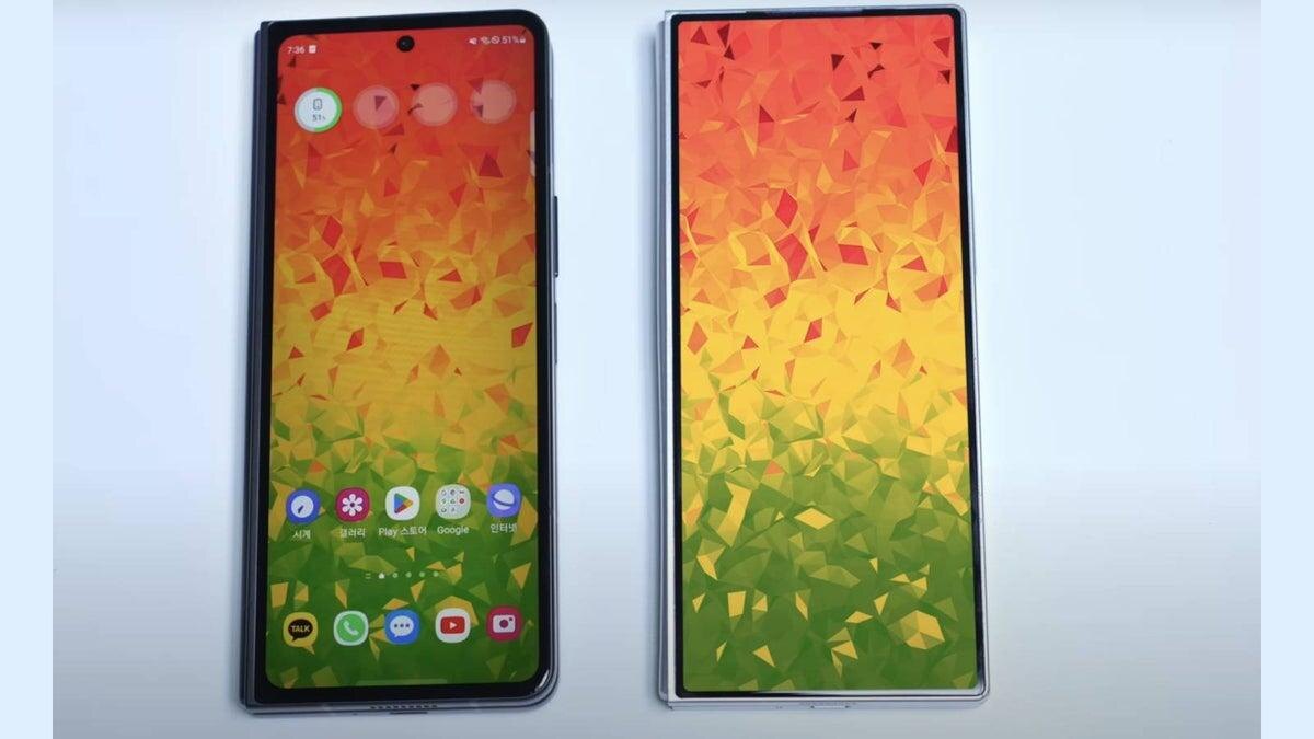 Смартфон Samsung Galaxy Z Fold 6 развернутый и свернутый
