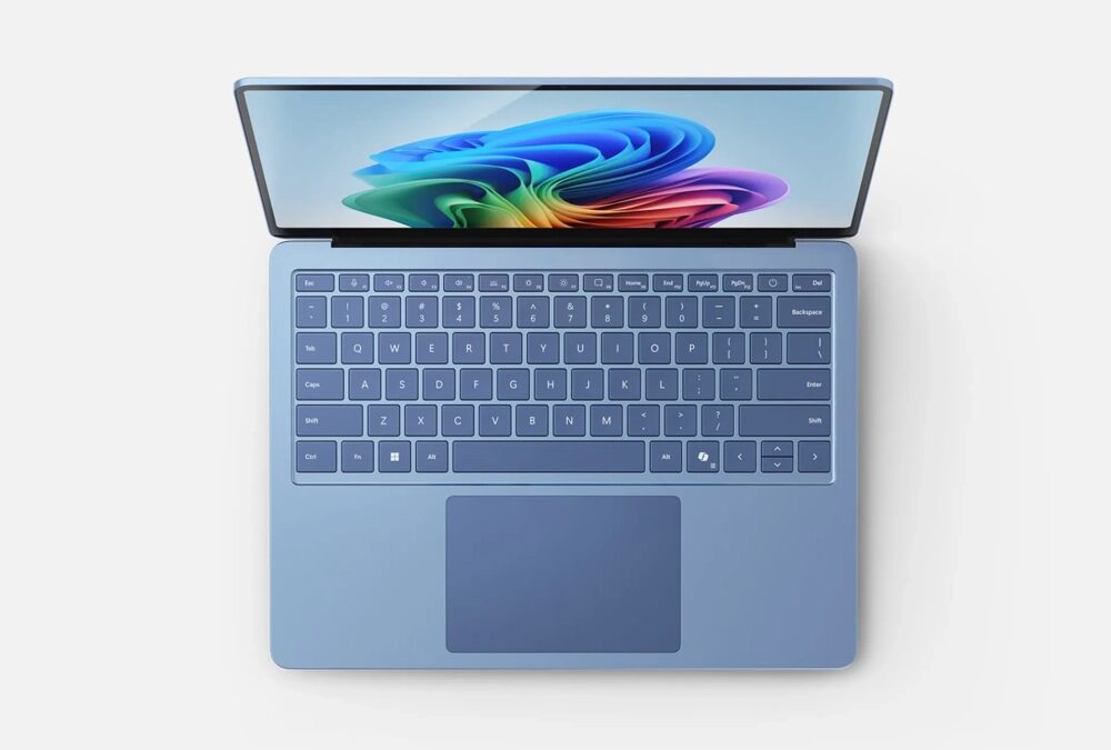 Microsoft Surface Laptop 7 с чипом Snapdragon X Elite показали «вживую» 3 dhhoi2mkpsuk