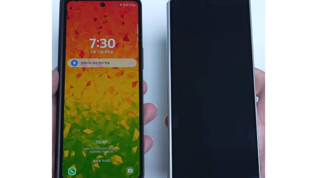 Складной смартфон Galaxy Z Fold 6 с выключенным экраном
