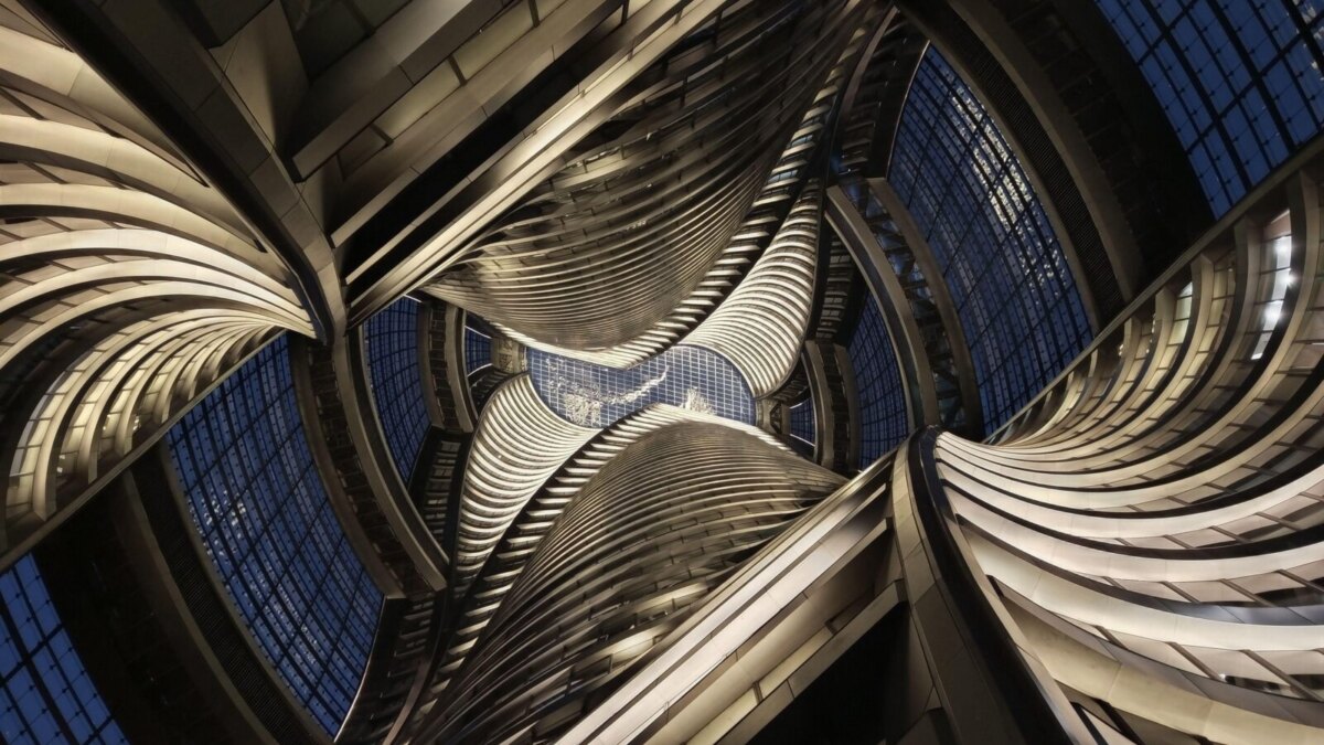 Новый смартфон Poco M6 уже в продаже в России 16 Ночной режим Poco M6