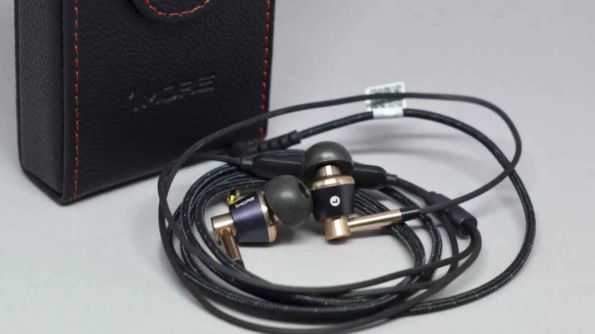 Топ недорогих наушников в 2024 году 12 наушников