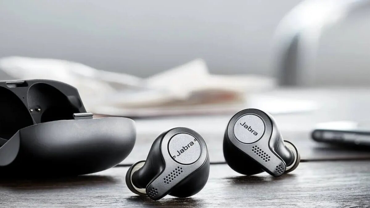 Топ недорогих наушников в 2024 году 8 наушников