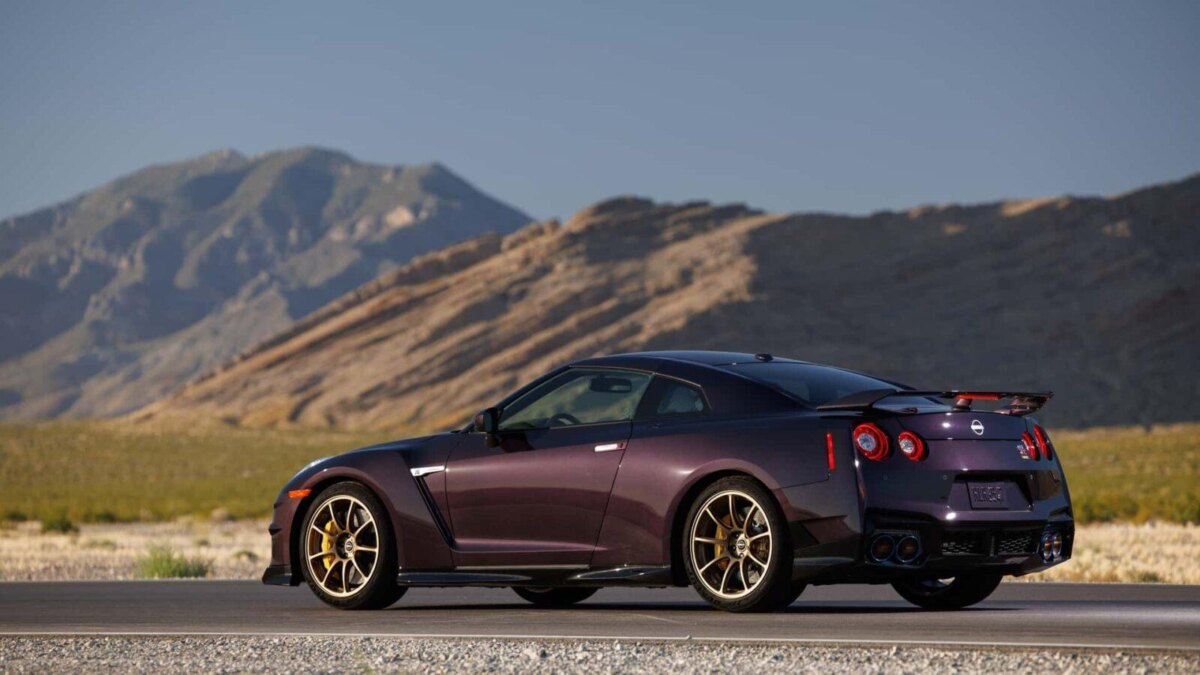 nissan gt r r35 final editions