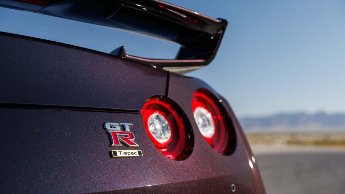 nissan gt r r35 final editions 2