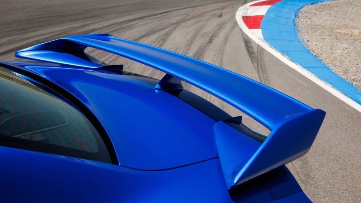 nissan gt r r35 final editions 8