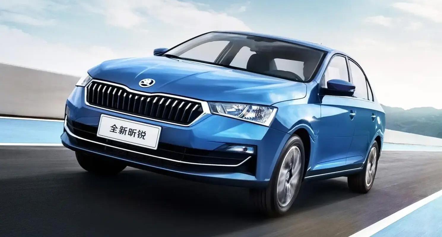 В Россию привезли новые Skoda Rapid 3 45c3db7947f2c56e8b7e28f4fc2c2a7c e1690530330669 copy large