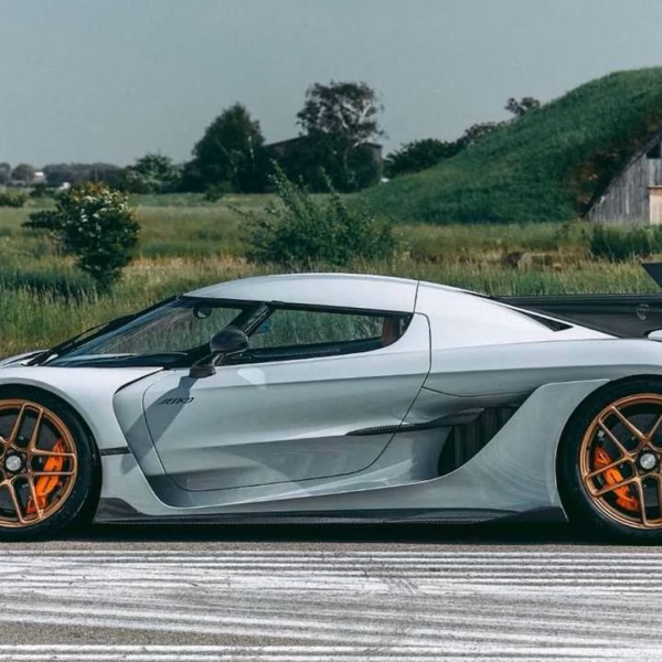 first production koenigsegg jesko pic