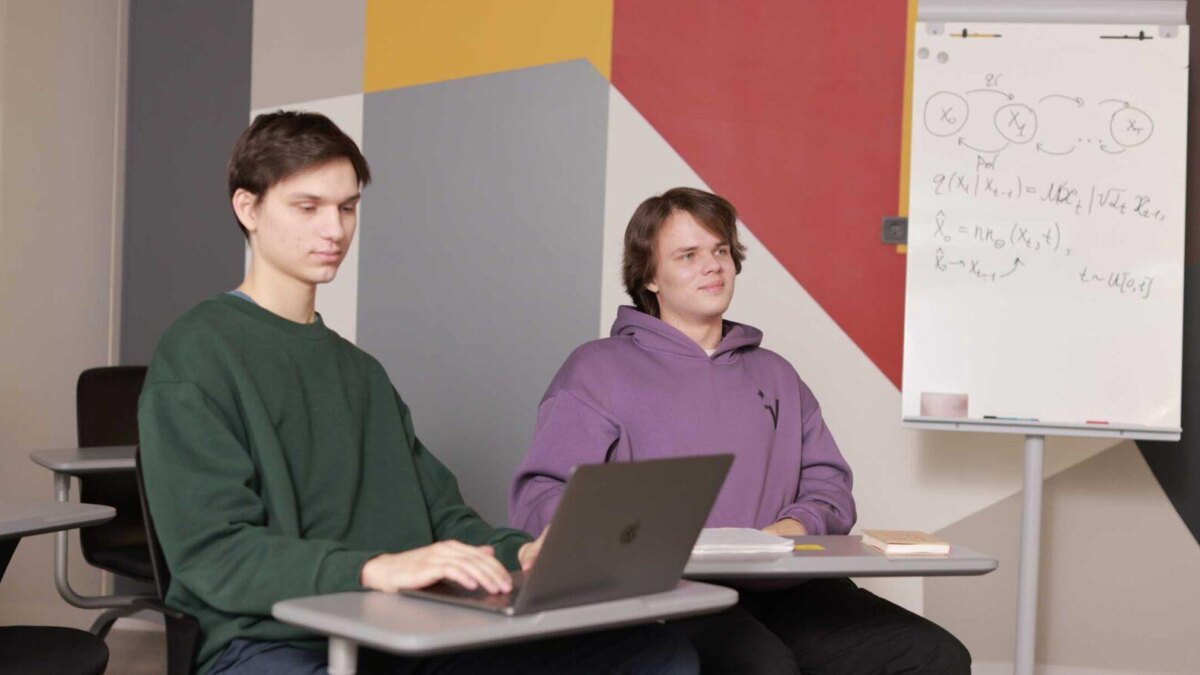 Яндекс открыл аспирантуру по ИИ 2 Яндекс