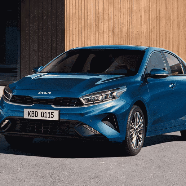 upload kia cerato 312 pic4 zoom 1500x1500 80210 large large