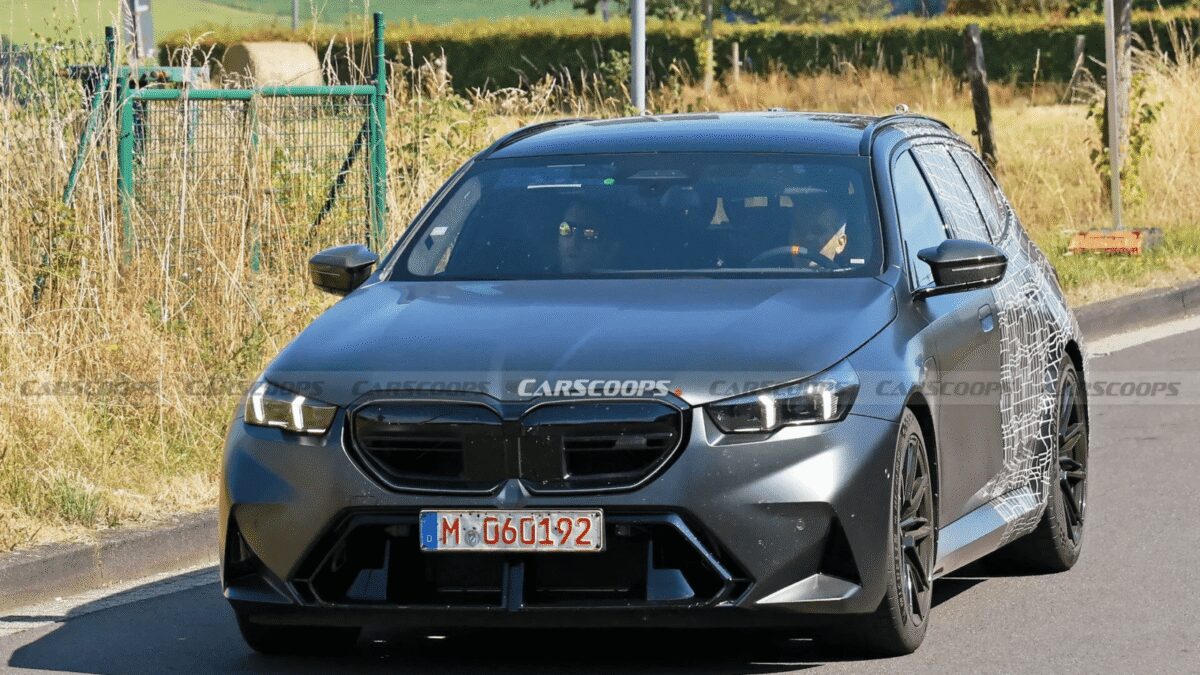 2025 bmw m5 touring 812 100 large