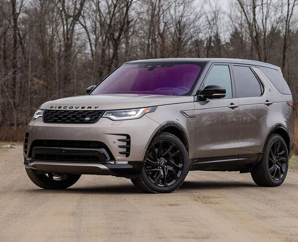 В Россию привезли новый Land Rover Discovery — в топовой комплектации и с полным приводом (347231203030587 copy large)