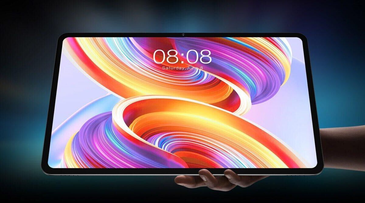 Планшет Teclast T50 Plus с большим экраном и поддержкой LTE в обзоре, вид спереди