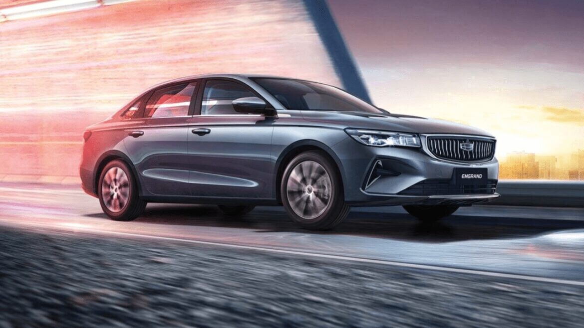 В России Geely обновил прайс-лист на свою самую доступную модель, позиционируя ее как альтернативу Kia Cerato, Hyundai Elantra и Skoda Octavia 3 image 14