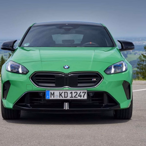 2024 bmw m135 signal green 40
