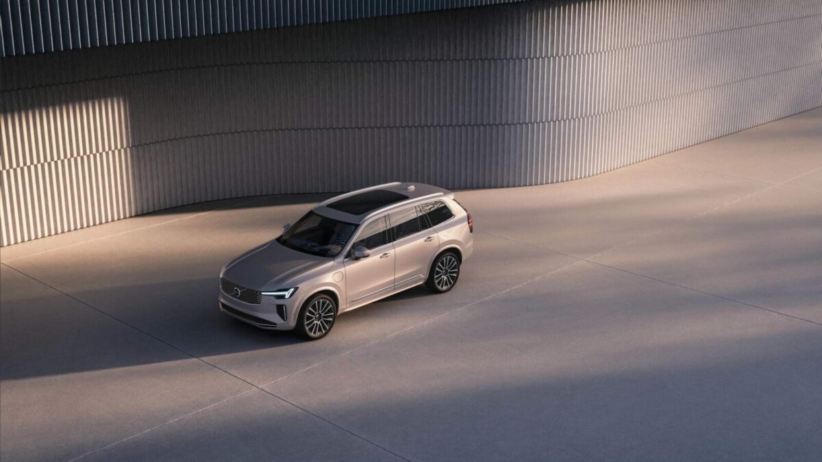 2025 volvo xc90 phev 5