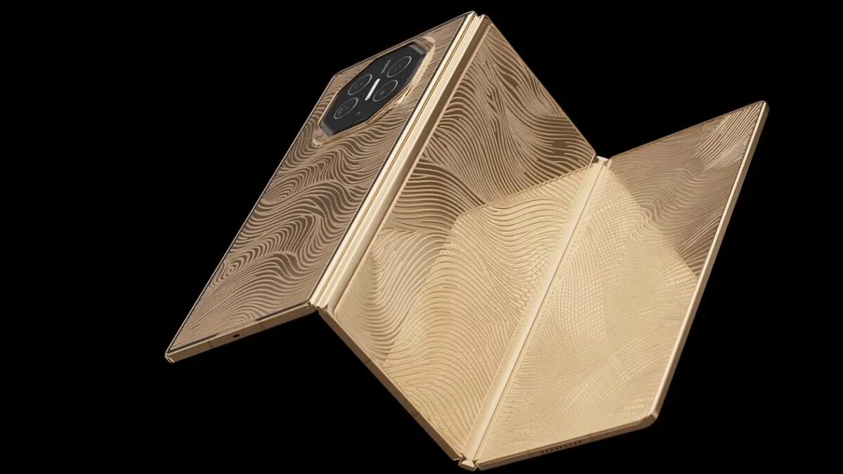 Caviar представил «тройную» раскладушку HUAWEI Mate XT с 18-каратным золотом 5 alyt2hLf2PDy