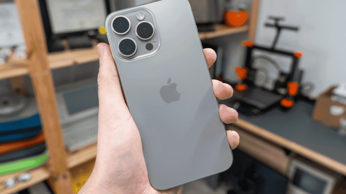 iphone 15 pro max natural large