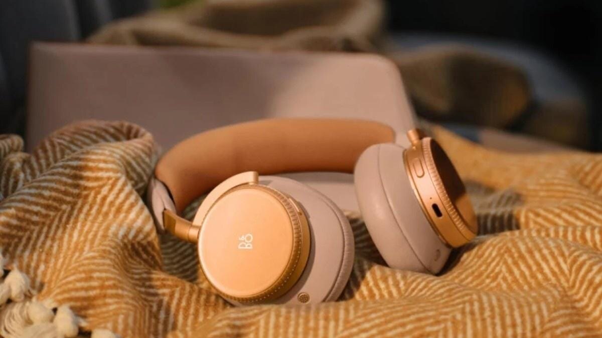 Раскрыты все характеристики смартфона Motorola Razr 50s 9 scale 1200 2