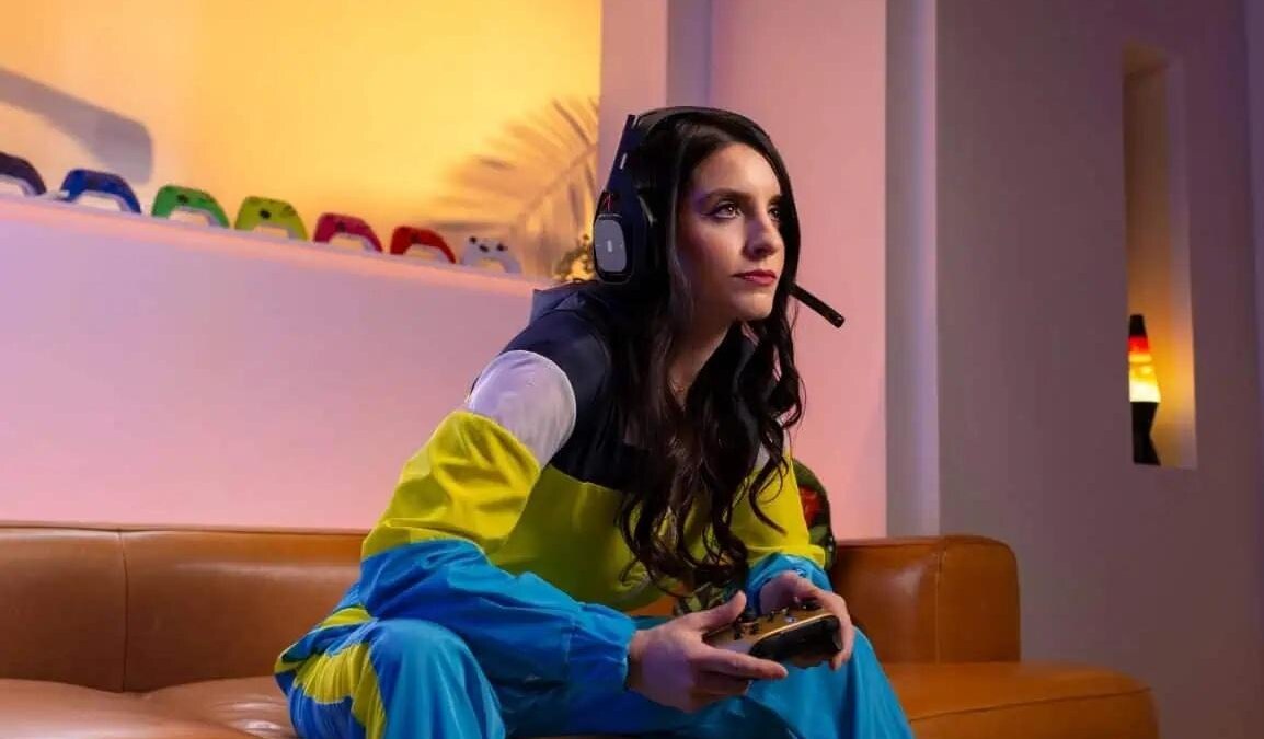 Logitech представил игровую гарнитуру Astro A50 Gen 5 с функцией PLAYSYNC 4 scale 2400 4