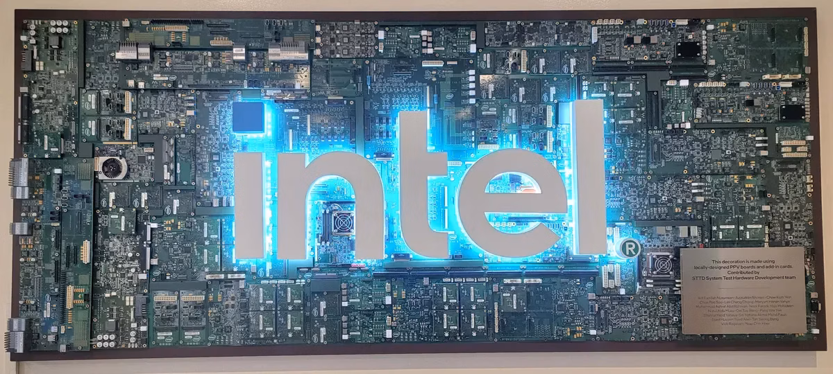 Intel отменяет процессорный узел 20A для Arrow Lake 1 tfyzjszuyihwe8a92dcfkx 1200 80.jpg