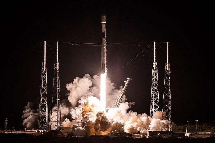 SpaceX вывел на орбиту новую группу спутников Eutelsat OneWeb 2 35594