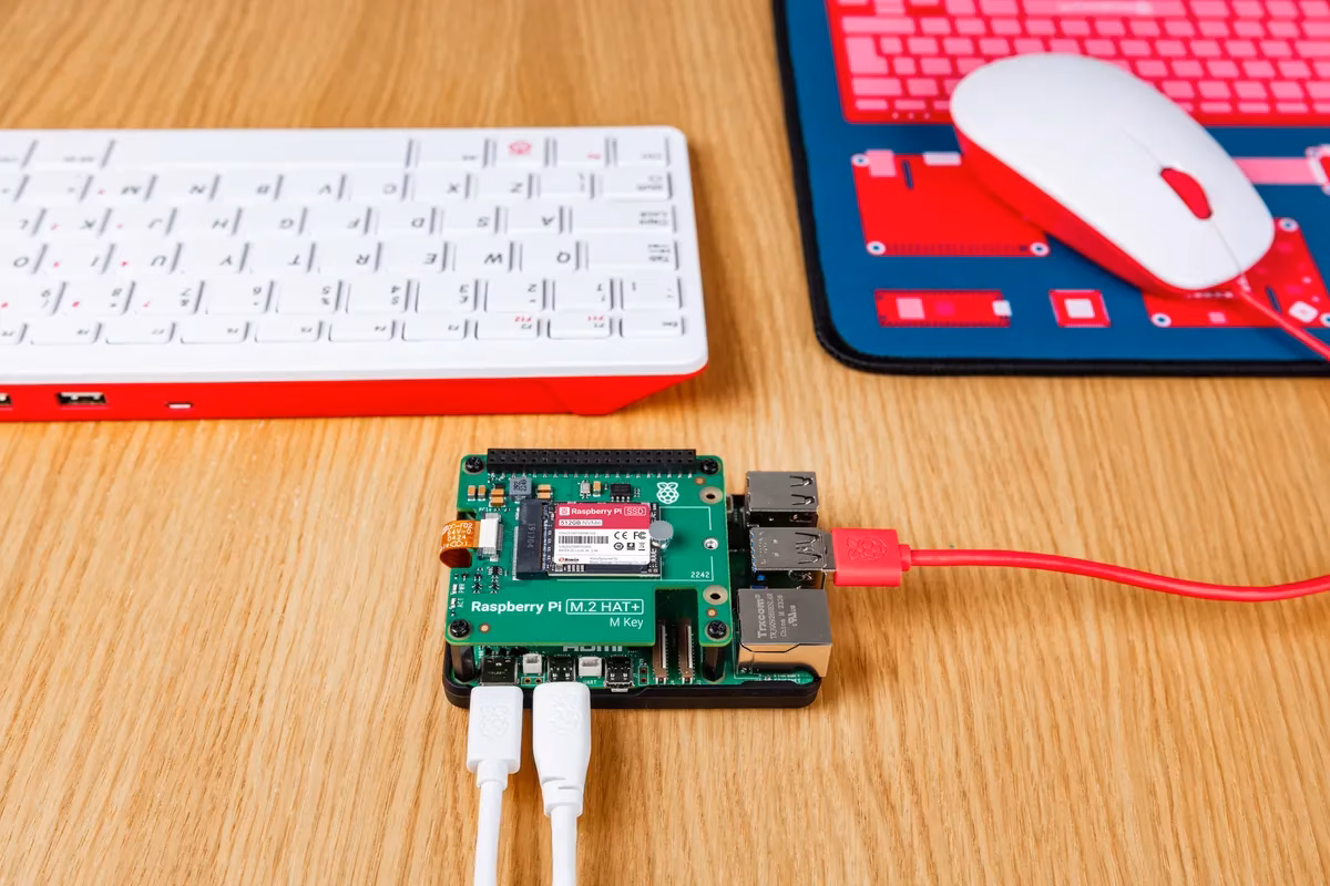 Raspberry Pi анонсировала фирменные NVMe SSD и комплект для установки 7 6gwqmbo8muepzne4z9kd2m 1200 80.jpg
