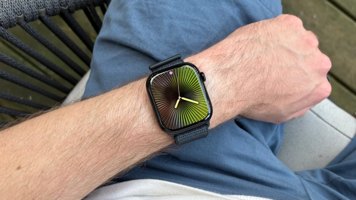 Apple Watch Series 10 против Watch SE 2: что лучше? 19 Apple