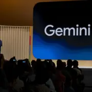 Gemini Live стал доступен для всех пользователей Android (gemini live gear 2166080441.jpg)