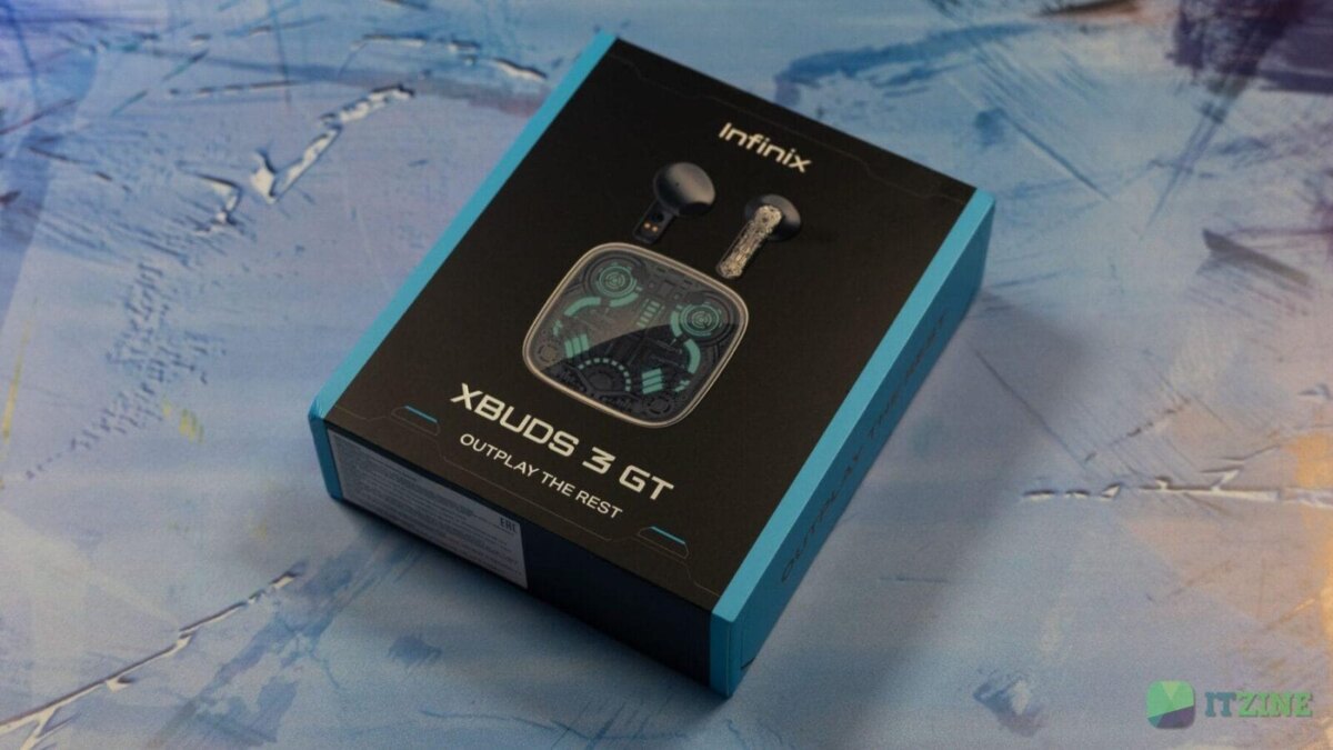Коробка наушников Infinix XBuds 3 GT с изображением футуристического дизайна
