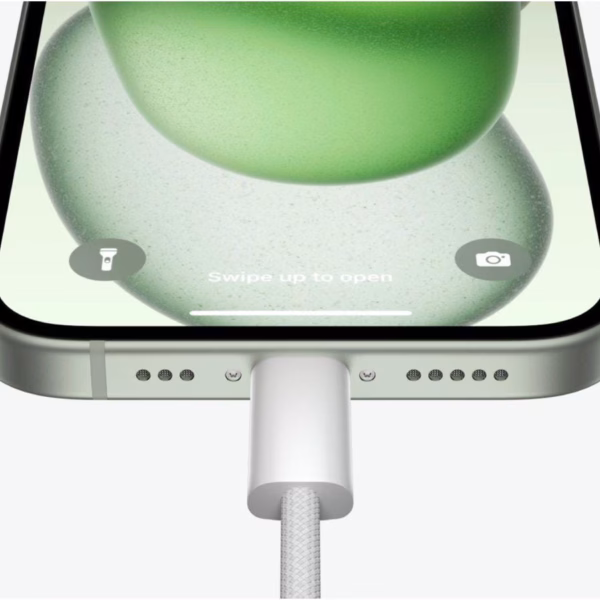 iphone 15 usb c port event still