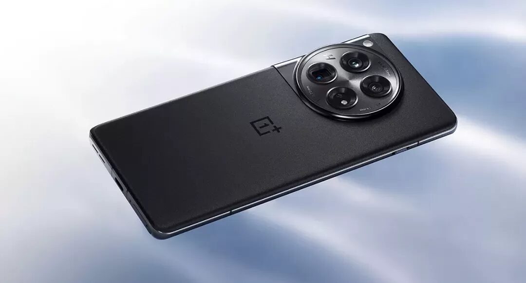 OnePlus 13 засветился в рекламном ролике Qualcomm 2 oneplus 13 ip69.png