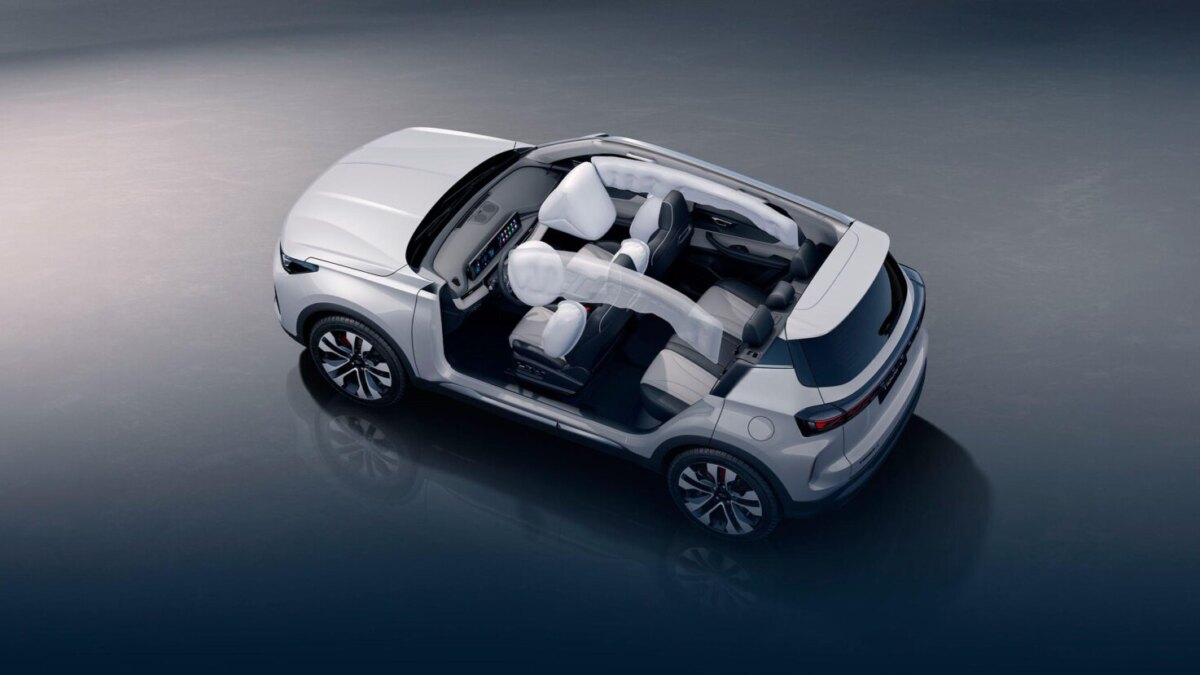 tiggo4 sl3 1 10234345240499647028 hu59baf69b3d09ab04dd20ca0f8158e081 0 3840x0 resize q80 lanczos large scaled