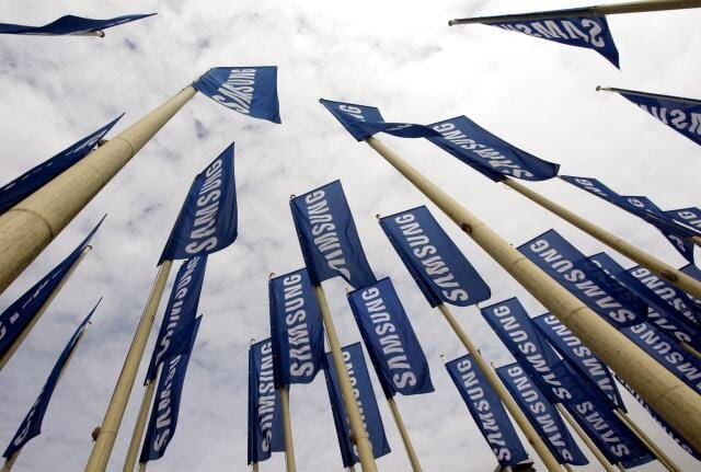 024966c082564432de297d35f9e3f15c