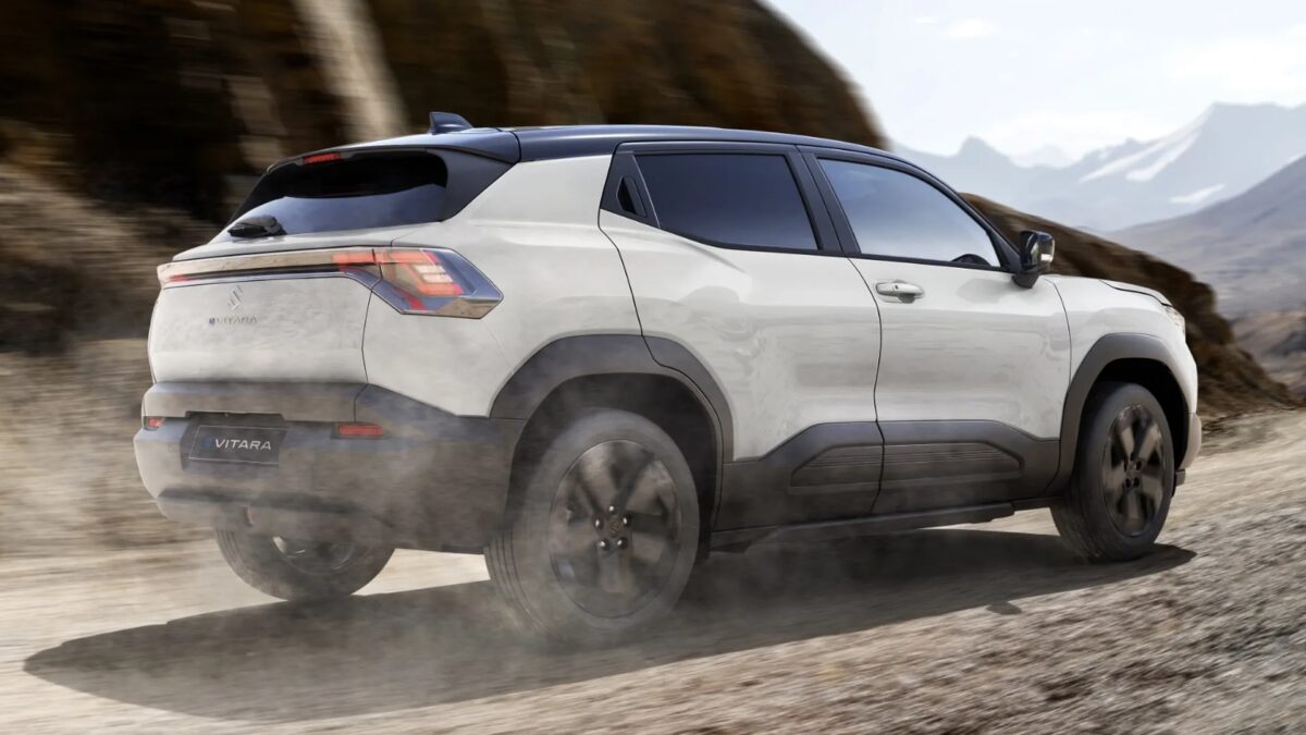 Suzuki выпускает свой первый электромобиль E Vitara в партнерстве с Toyota 3 1.jpg