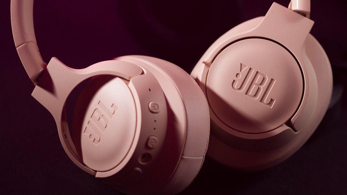 Топ-5 лучших бюджетных беспроводных накладных наушников на 2024 год 9 наушник