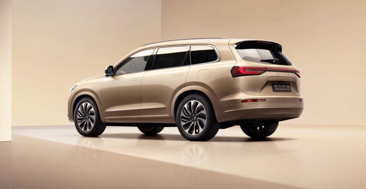 Huawei HIMA: новый лидер на китайском рынке электромобилей 4 Huawei HIMA