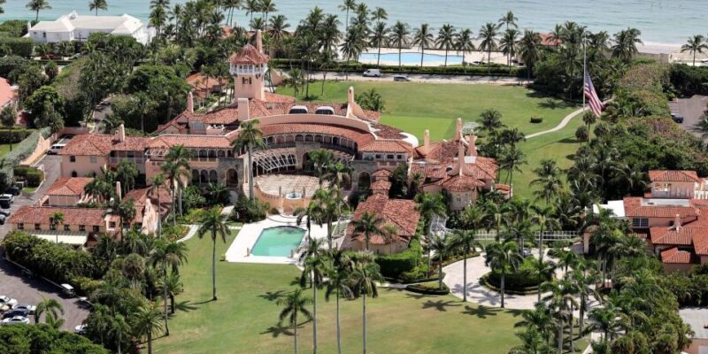 Дональд Трамп встретился с Марком Цукербергом в Mar-a-Lago (f326dbdeaabbaf6268e44665d6890b8c)