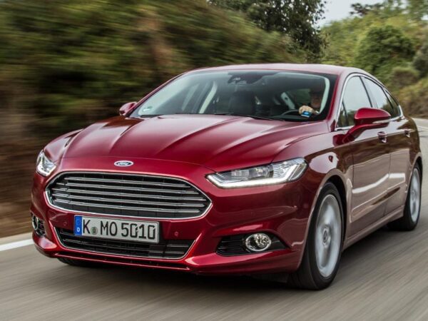 Ford сокращает тысячи сотрудников после отказа от Mondeo, Fiesta и Focus (ford mondeo hatchback 14)