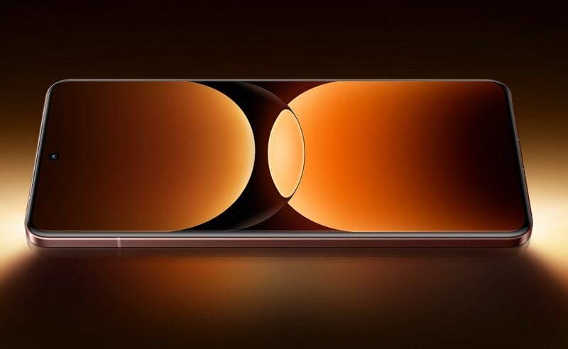 В России начались продажи realme GT 7 Pro 7 realme gt 7 pro 02