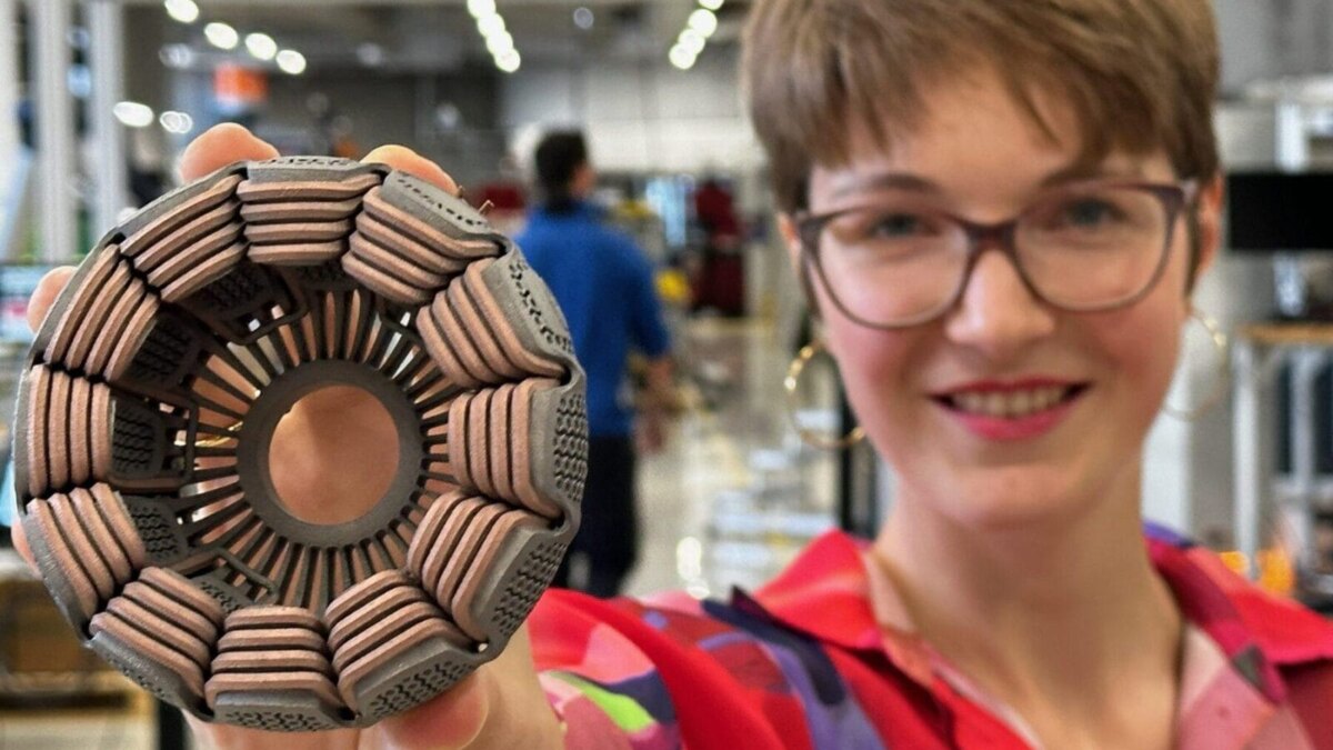 Сделано с помощью PicoGK