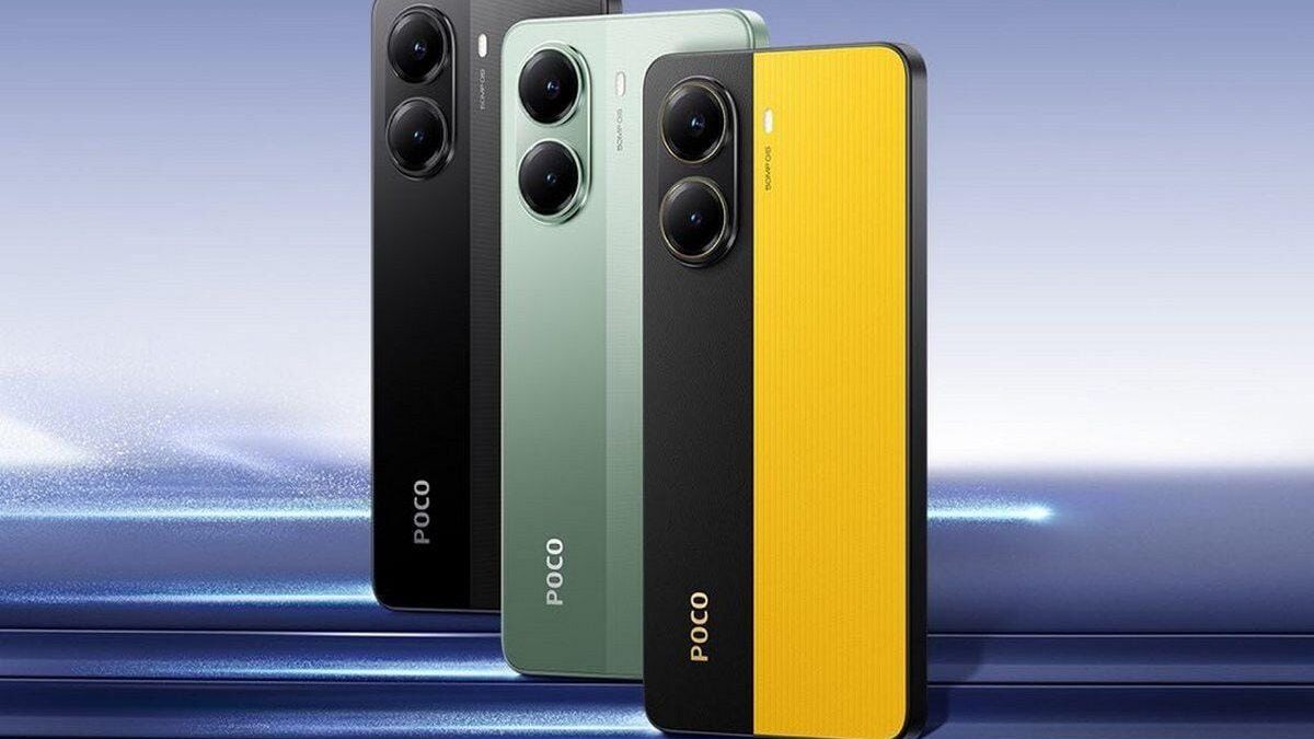 Очки Xiaomi Mijia с прозрачными стеклами в руке