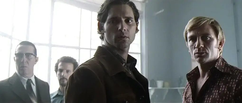 Топ-10 лучших фильмов с Дэниелом Крейгом 18 фильм